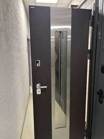 Входная дверь с терморазрывом Berserker TERMAX ТТ5