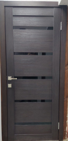 Межкомнатная дверь модель 55 ДО Темный орех/ Черный лакобель 900х2000