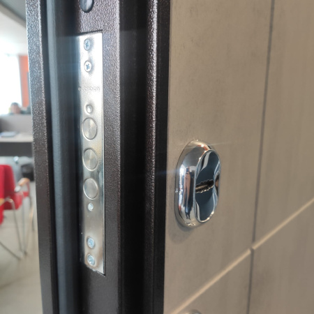 Входная дверь с терморазрывом Страж 3К Тепло Медный антик/ Бетон светлый 860х2050 Левое