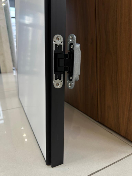 Скрытая дверь INVISIBLE 4 REVERS