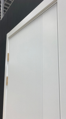 Межкомнатная дверь FlyDoors Elegans 04 Эмаль