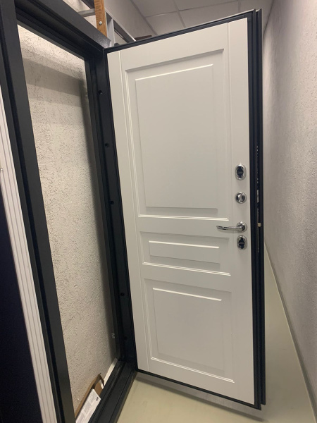 Входная дверь с терморазрывом Страж 3К Тепло PRO