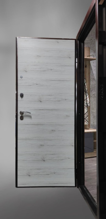 Входная дверь Берлога Оптима Лайн