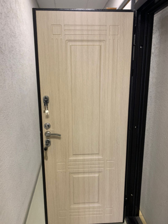 Входная дверь с терморазрывом Страж 3К Тепло Антик медь/ Меландж светлый 860х2050 Левое