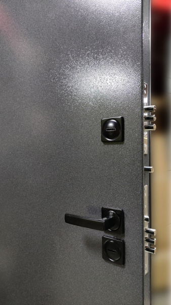 Входная дверь с терморазрывом Берлога Термо Марвин 3К