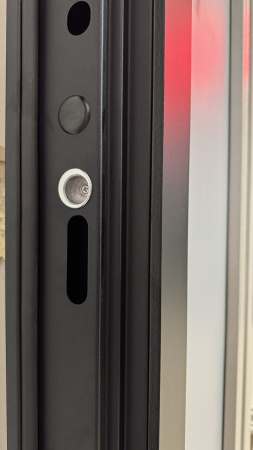 Входная дверь URBAN Статус Черная шагрень/ Белый 860х2050 Левое