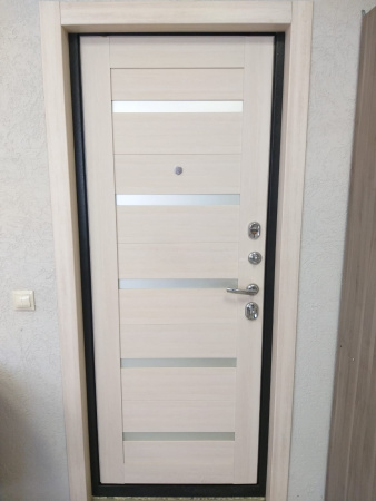 Входная дверь Страж 3К Люкс 2