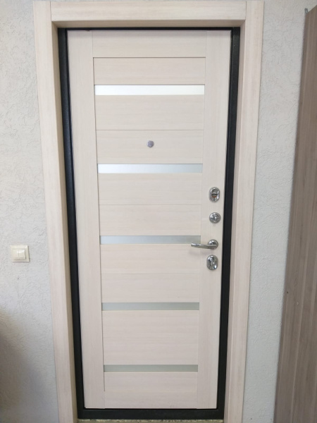 Входная дверь Страж 3К Люкс 2