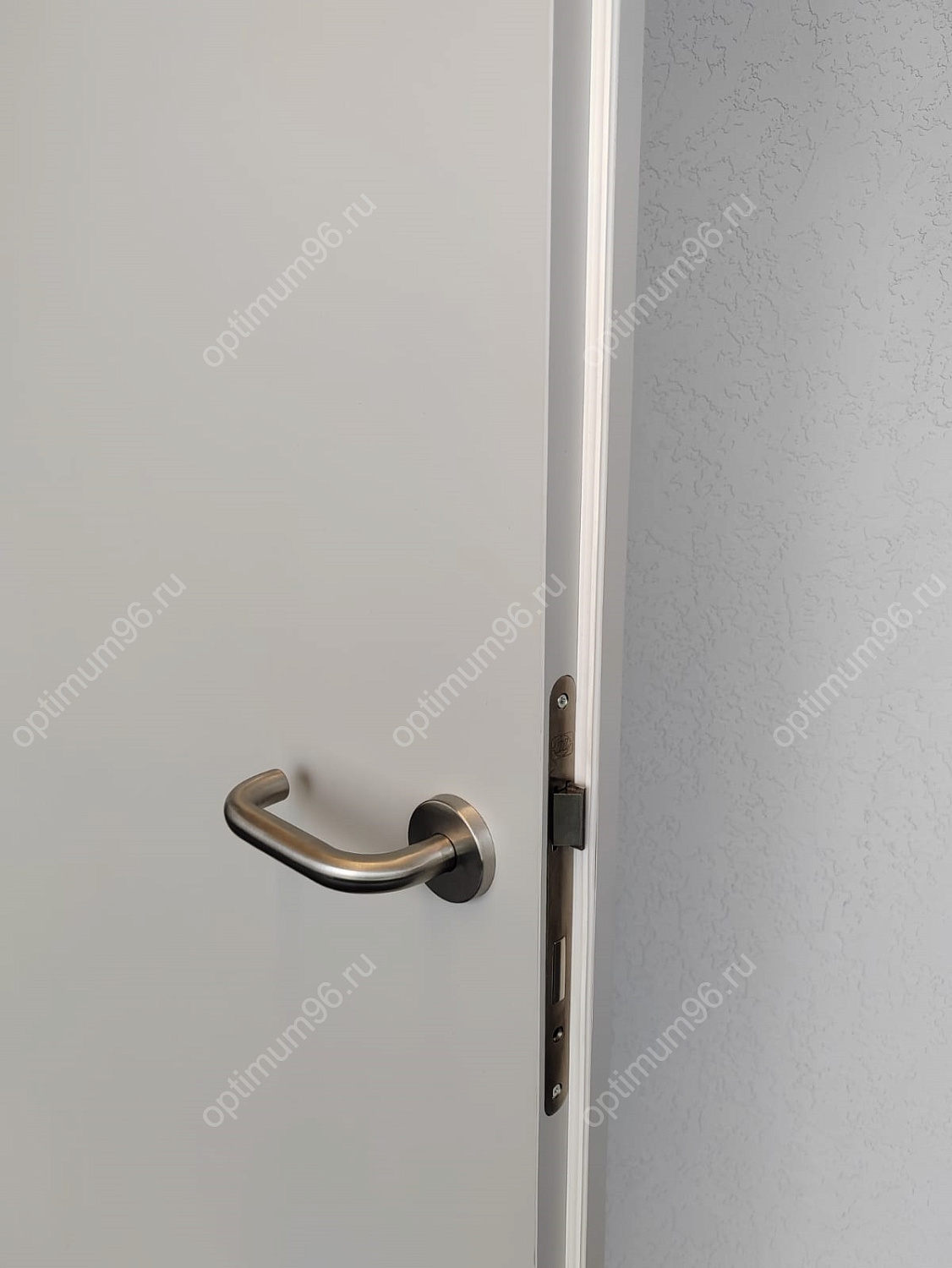 Противопожарные деревянные двери для БЦ Панорама