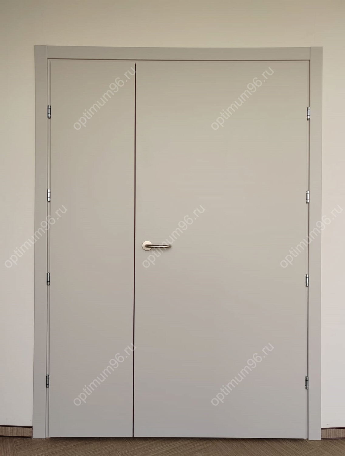 Противопожарные деревянные двери для БЦ Панорама