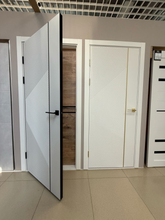 Межкомнатная дверь FlyDoors COSMO 8