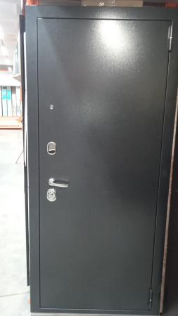 Входная дверь Страж 2К Модерн с зеркалом