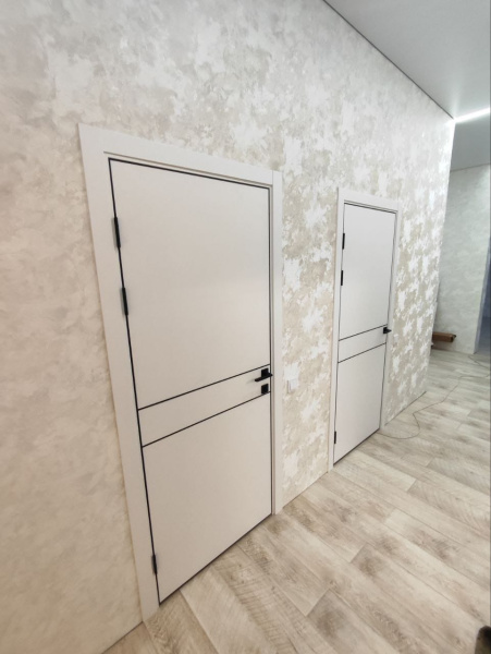 Межкомнатная дверь FlyDoors MATRIX 52 AB Эмалит