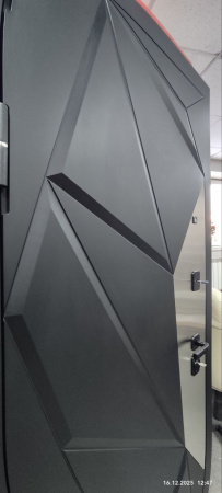 Входная дверь Дельта-3Д