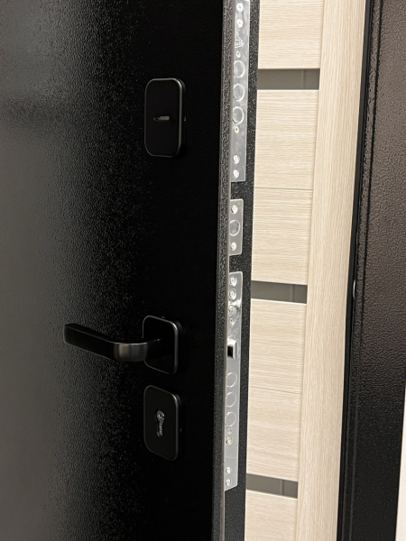 Входная дверь URBAN Гранд