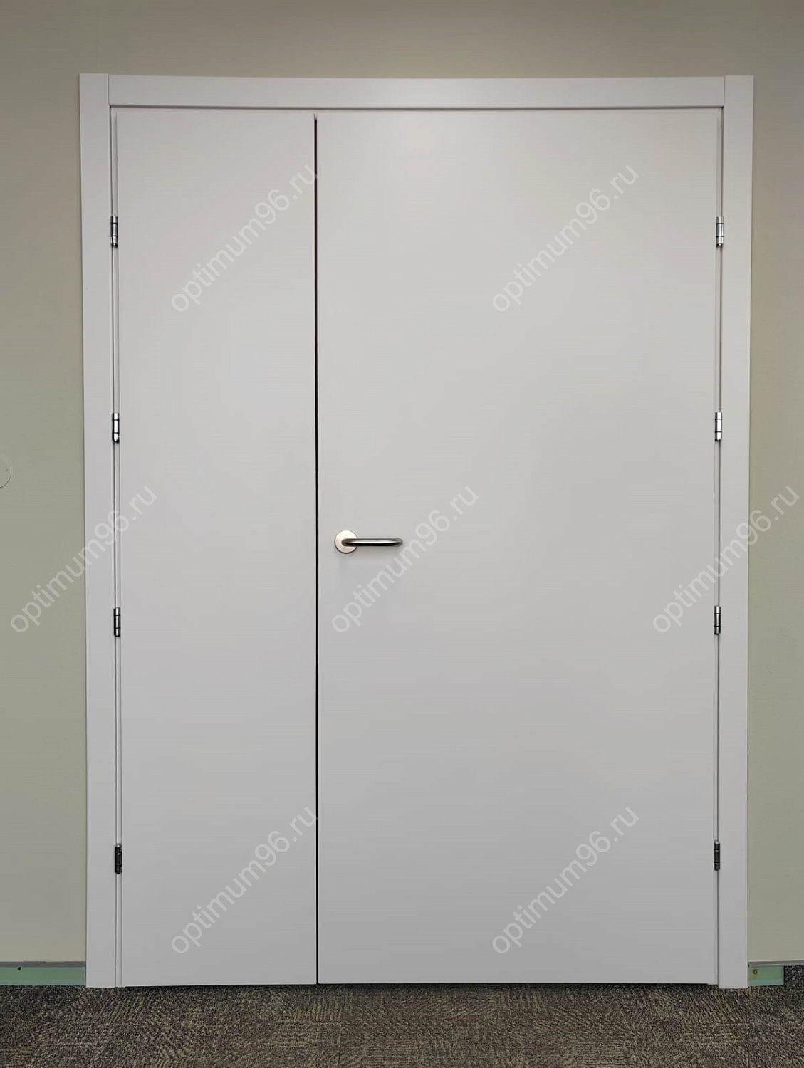 Противопожарные деревянные двери для БЦ Панорама