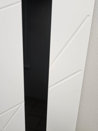 Межкомнатная дверь FlyDoors LINE 02 ДГ