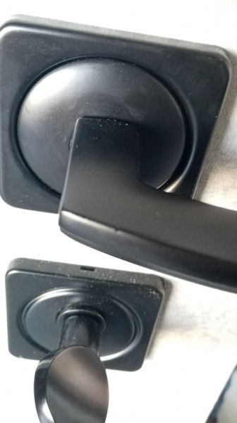 Входная дверь Страж 3К Квадра с зеркалом