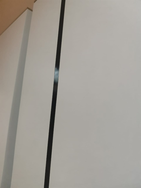 Межкомнатная дверь Albero Графика-4 ДГ