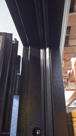 Входная дверь с терморазрывом Страж 3К Тепло Антик медь/ Золотой дуб 960х2050 Правое