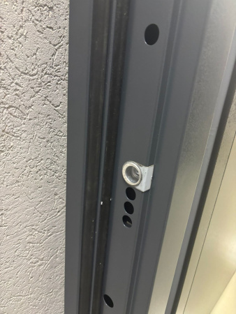 Входная дверь с терморазрывом Страж 3К Тепло Овальное зеркало